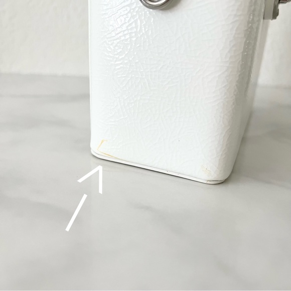 UO Urban Outfitters Estelle Crossbody Box Bag - Picture 7 of 8